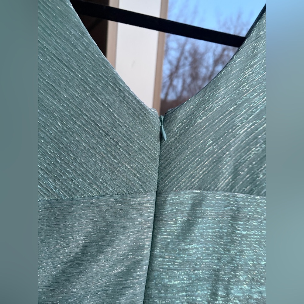🆕 🩵R&M Richards Seafoam Shimmer Metallic Gown Size 6 Formal Dress Prom Wedding - Picture 9 of 15
